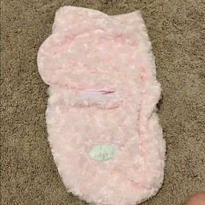 Swaddle blanket